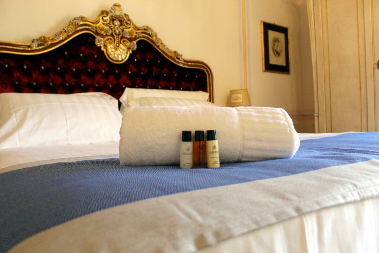 Les Suite Royales Sassari Luaran gambar