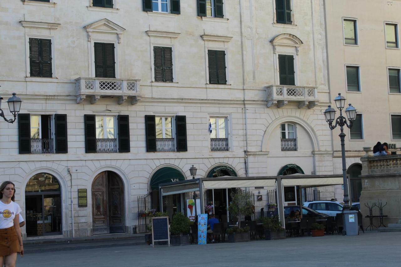 Les Suite Royales Sassari Luaran gambar