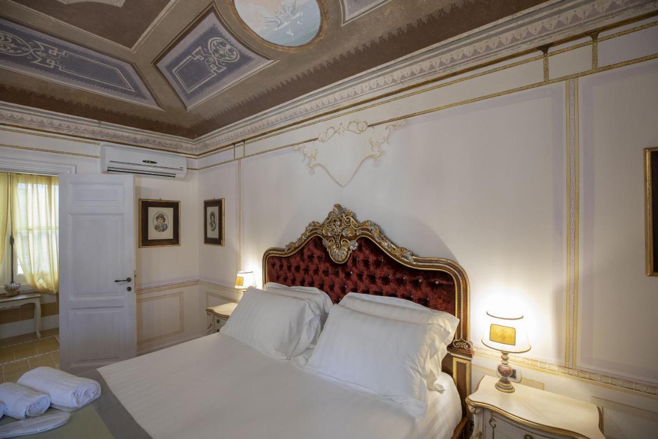 Les Suite Royales Sassari Luaran gambar