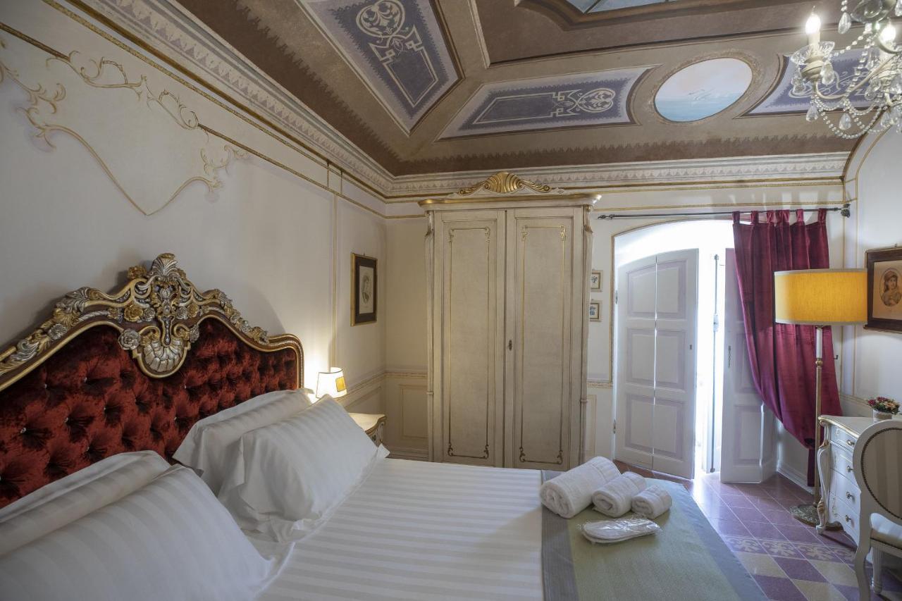 Les Suite Royales Sassari Luaran gambar